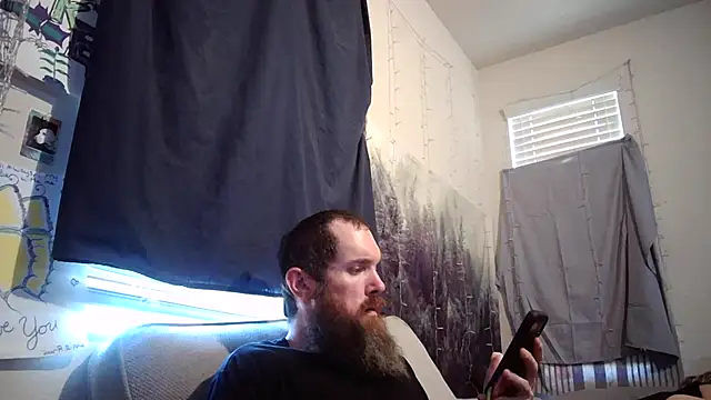 lit702 online show from May 6, 4:22 pm