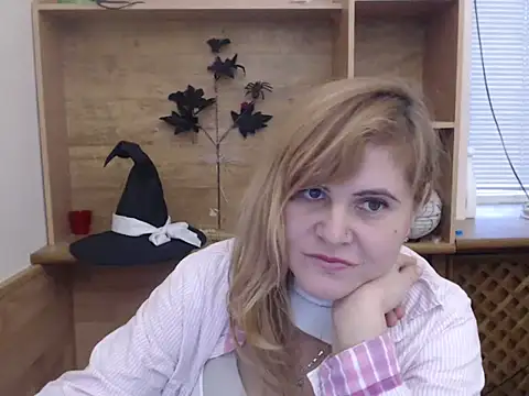 DaniellaKiss online show from December 20, 12:09 pm