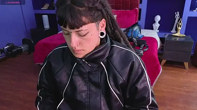  sharlotte777 online show from September 12, 3:30 pm