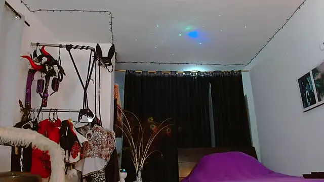 georgina ms online show from December 15, 9:53 pm