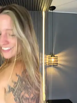 Snapshot of MiaPetit_ chatting on September 27, 12:51 am MiaPetit  online show from September 27, 12:51 am