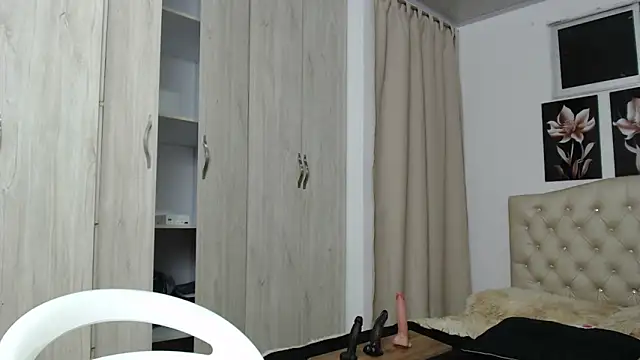 abigail f00x online show from September 24, 11:37 pm