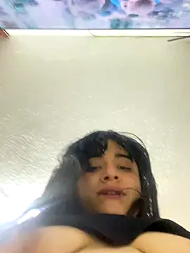 mysteriousgirl20 online show from December 2, 10:49 am