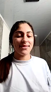 Alaya cute online show from January 7, 6:11 pm