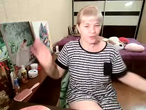 Lia Laguna77 online show from September 12, 5:42 pm