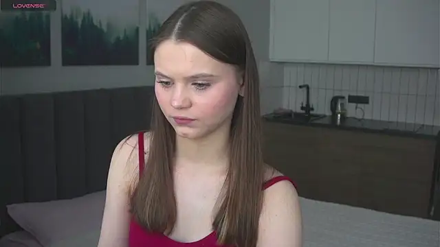 its me lissa  online show from June 3, 2:33 pm