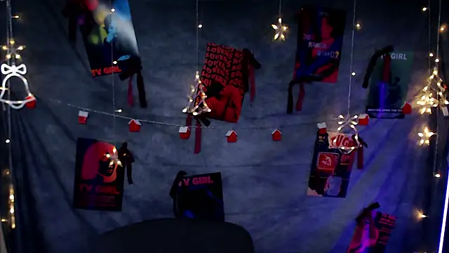 MademoiselleCl online show from January 18, 1:29 pm