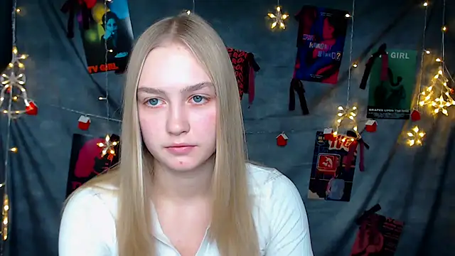 MademoiselleCl online show from December 15, 1:16 pm