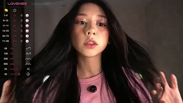 AislyEmbury online show from September 30, 6:08 am