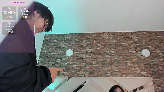 sophie pariss online show from November 25, 8:53 pm