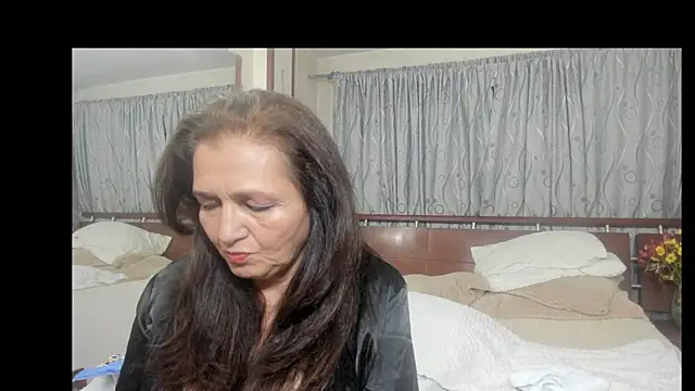 Bellaisa online show from October 1, 2:16 am