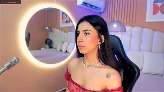 zia cooper online show from September 16, 7:00 pm