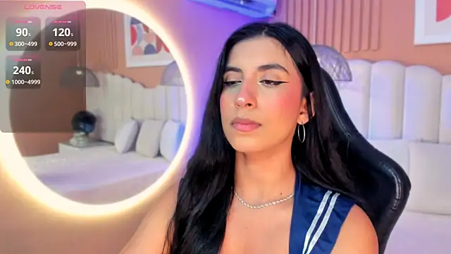 zia cooper online show from October 10, 7:41 pm