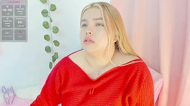 Blondegirl  online show from January 7, 2:37 am