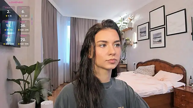 NicoleLuv online show from October 15, 1:14 pm