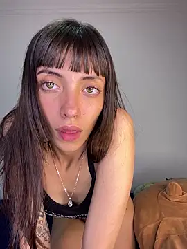 MiaGoth  online show from May 10, 11:18 pm