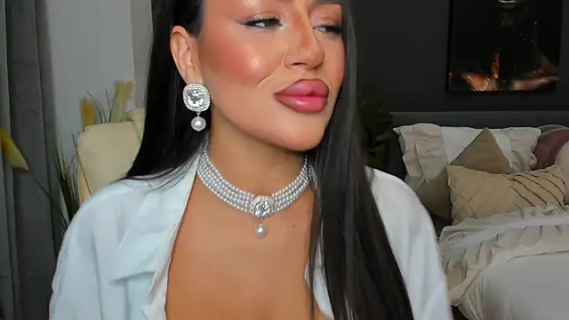 Sonia  Rey online show from March 15, 7:38 pm