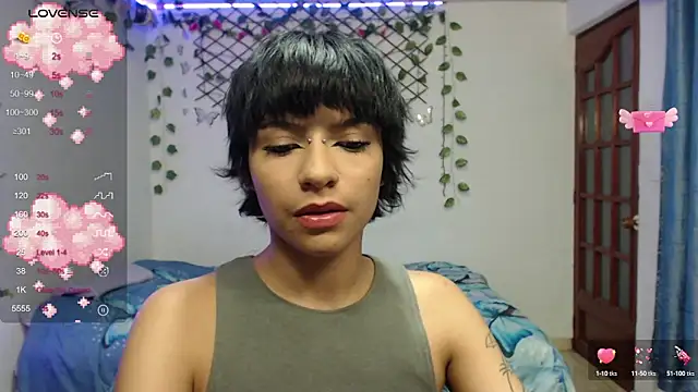 Snapshot of kathina_t chatting on October 4, 11:09 pm kathina t online show from October 4, 11:09 pm