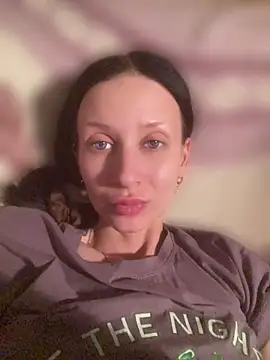 Starry Siren online show from April 20, 6:11 pm