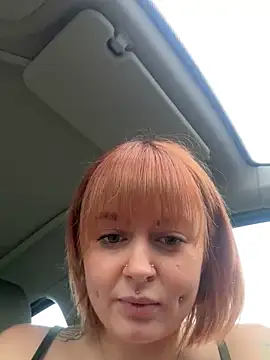 ObviouslyPeachy online show from November 1, 3:05 pm