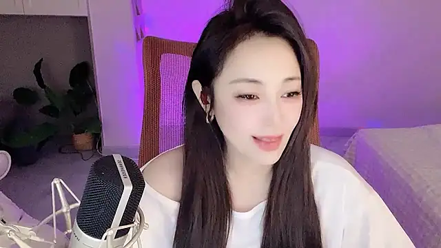 Daisy-77 online show from December 2, 3:47 pm