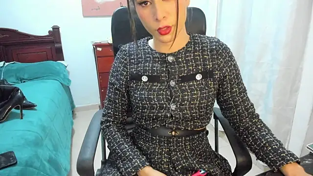 misstresbigcockts online show from November 10, 10:21 am