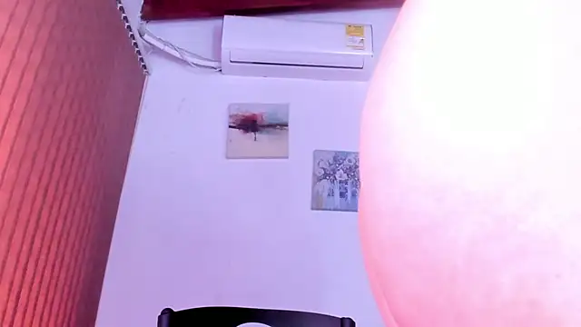 alondrabigtits online show from March 11, 12:31 pm