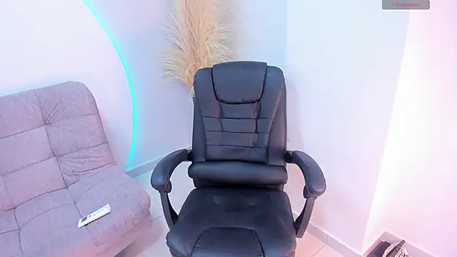 Ada Monroe10 online show from October 15, 1:57 pm