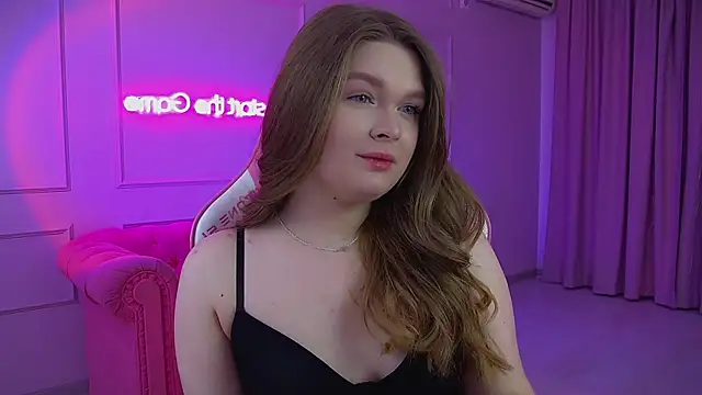 CrystalLyons online show from June 2, 6:31 pm