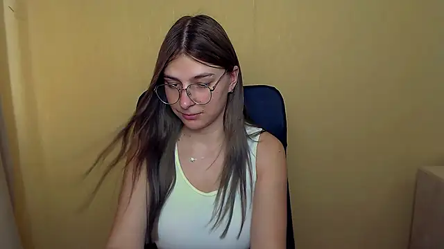 Snapshot of Luna_Lush_ chatting on September 10, 11:21 am Luna Lush online show from September 10, 11:21 am