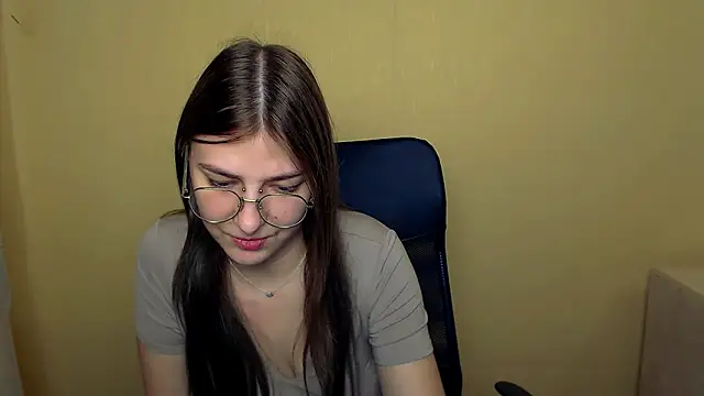 Snapshot of Luna_Lush_ chatting on October 11, 9:25 am Luna Lush online show from October 11, 9:25 am