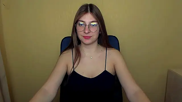 Snapshot of Luna_Lush_ chatting on October 13, 8:50 am Luna Lush online show from October 13, 8:50 am