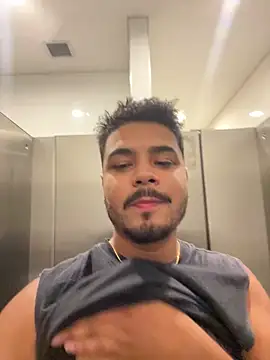 thiagowes online show from April 25, 1:08 am