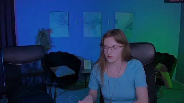 nikole kitt online show from March 26, 7:59 pm