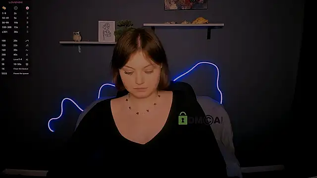 nikole kitt online show from October 10, 7:41 pm