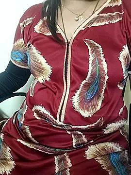 Snapshot of gaurika18 chatting on October 14, 6:43 pm gaurika18 online show from October 14, 6:43 pm