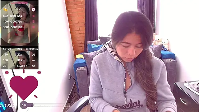 Snapshot of kendall_sexy27 chatting on October 4, 4:00 pm kendall sexy27 online show from October 4, 4:00 pm