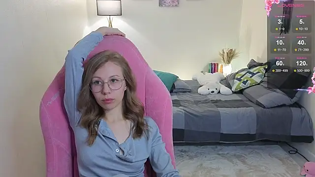 Lill Mary online show from October 9, 2:59 am