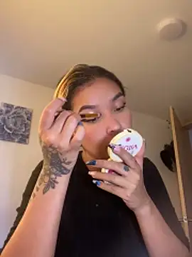 baby lizy online show from October 27, 9:20 pm