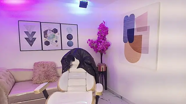 Gabby evanns online show from March 23, 12:11 pm