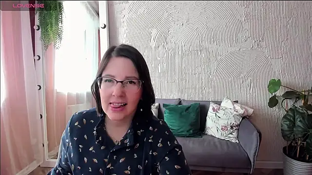 Snapshot of B_Bonya_m chatting on September 19, 5:06 am B Bonya m online show from September 19, 5:06 am