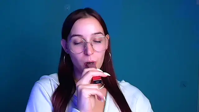 Snapshot of Jessie_Kisss chatting on October 8, 10:36 pm Jessie Kisss online show from October 8, 10:36 pm