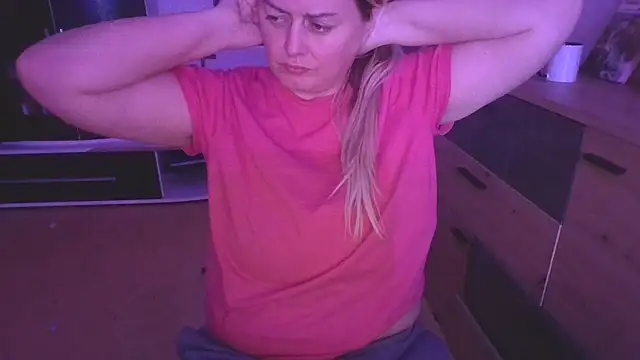 Meliss Official9 online show from November 22, 7:05 pm