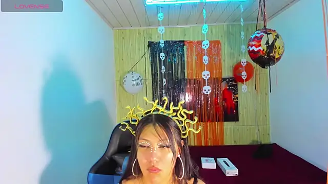 Catalehia Milk online show from October 30, 9:49 pm