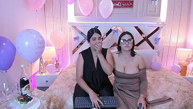 madeleine2112 online show from December 19, 4:37 am