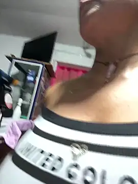 Hot beauty   online show from March 13, 4:58 am