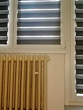 boysexy350 online show from December 18, 9:03 am