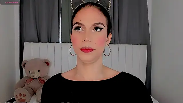 Snapshot of gatitavenecis chatting on September 24, 5:01 pm gatitavenecis online show from September 24, 5:01 pm