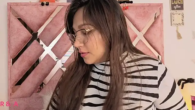 Diosa-afrodita online show from October 20, 4:04 am