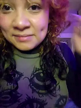 Snapshot of m0ondolly chatting on October 12, 6:27 am m0ondolly online show from October 12, 6:27 am